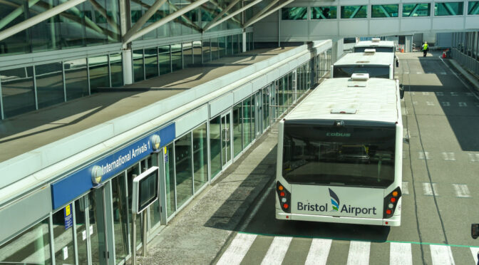 Pre-Book a Taxi from Bristol to Heathrow Airport